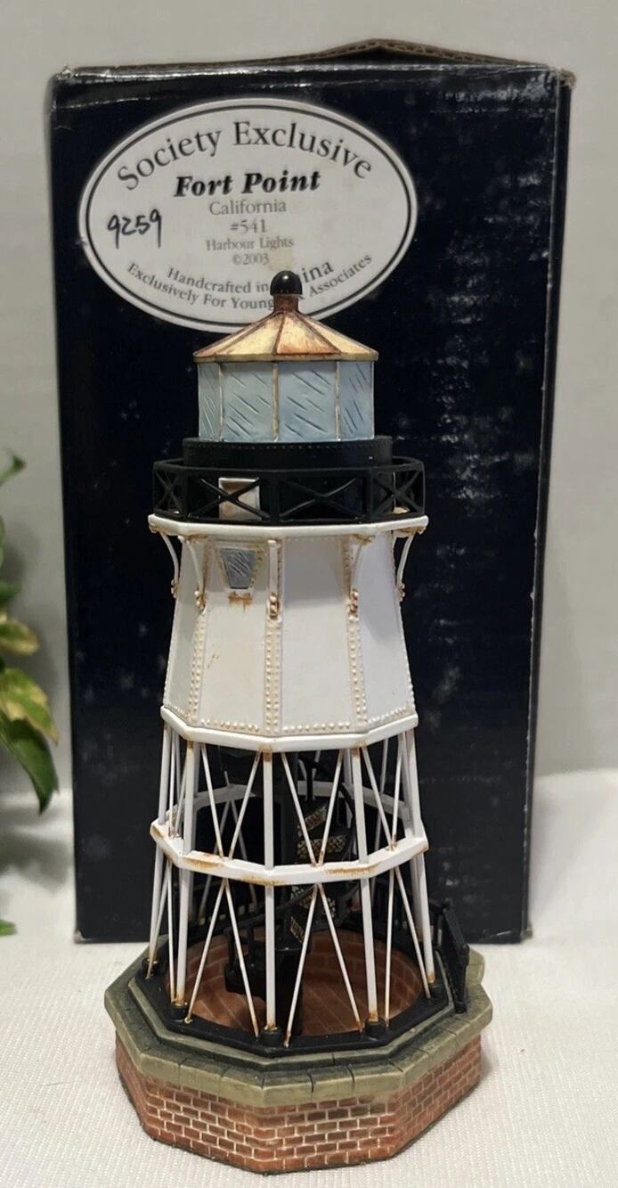 HARBOUR LIGHTS 2003 Society Ex Fort Point, California #541 Lighthouse With Box